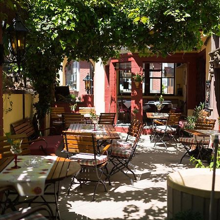 Hotel Reichsschenke Zum Ritter Gotz "Garni" Krov Luaran gambar